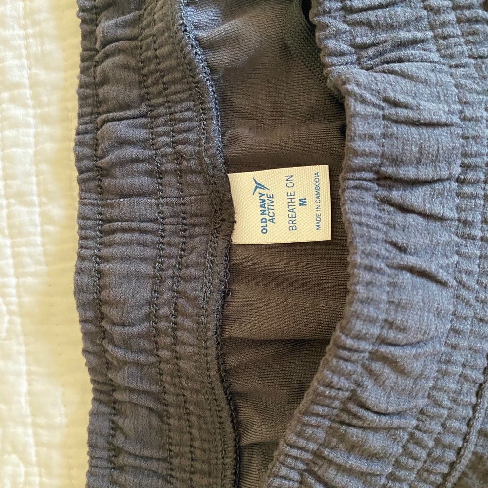 SOLD!!! Poshmark hasn’t marked SOLD!!!! - Picture 6 of 6